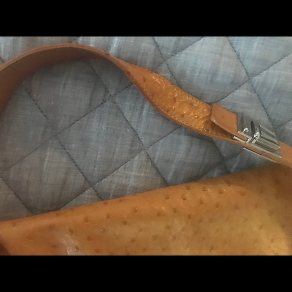 Marc Jacobs mustard yellow ostrich bag! - Picture 3 of 3